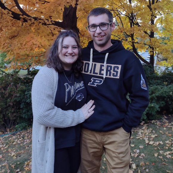 Meet your Posher, Ari - Picture 3 of 8